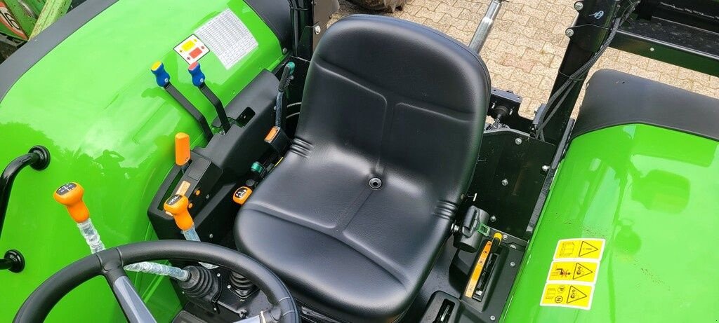 Traktor typu Deutz-Fahr 4070 E, Neumaschine w Druten (Zdjęcie 6)