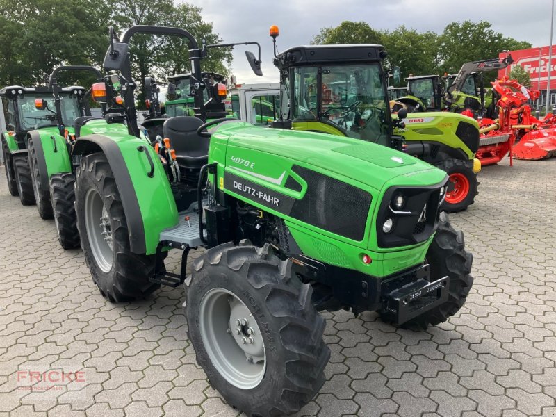 Traktor van het type Deutz-Fahr 4070 E, Neumaschine in Bockel - Gyhum (Foto 1)