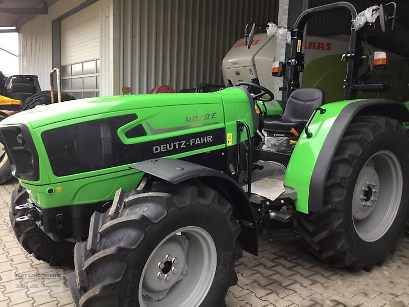 Traktor van het type Deutz-Fahr 4070 E, Neumaschine in Bodenkirchen (Foto 1)