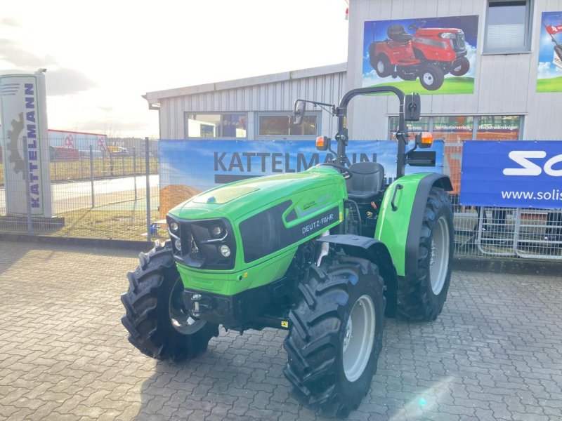 Traktor του τύπου Deutz-Fahr 4070E (Neue Lagermaschine), Gebrauchtmaschine σε Stuhr (Φωτογραφία 1)