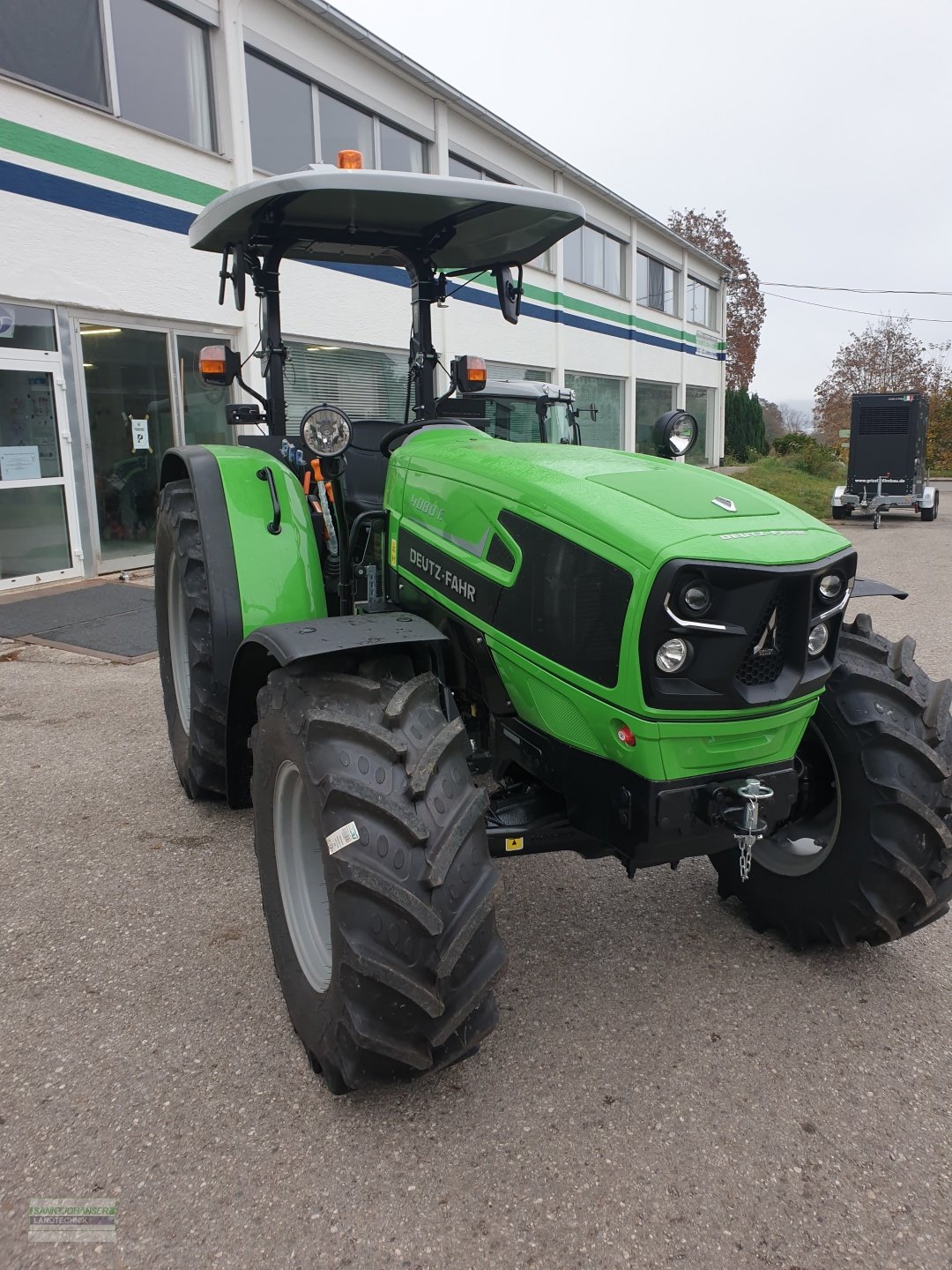 Traktor Türe ait Deutz-Fahr 4080 E -Aktionspreis Ernteschlussverkauf-, Neumaschine içinde Diessen (resim 2)