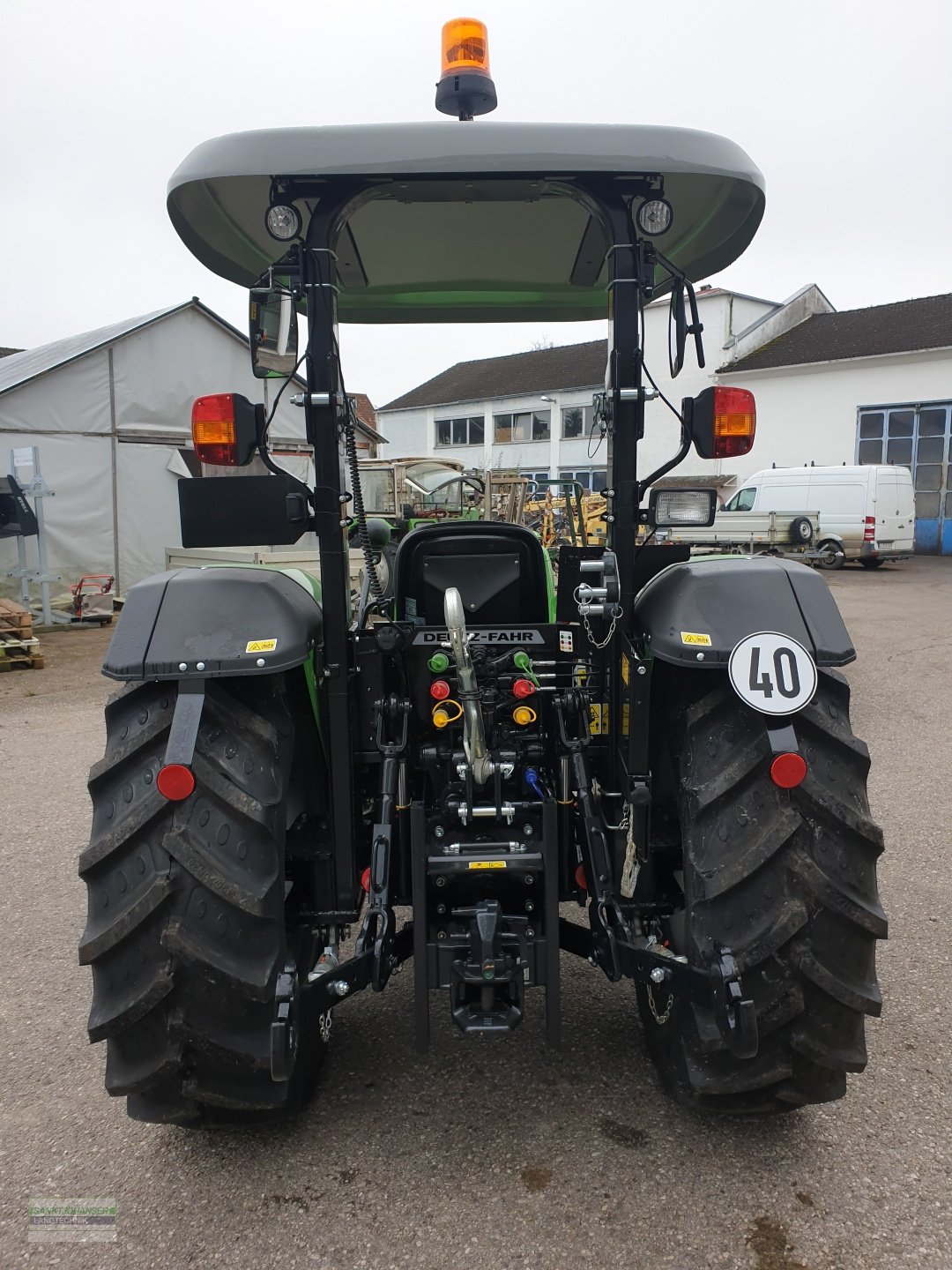 Traktor des Typs Deutz-Fahr 4080 E -Aktionspreis Ernteschlussverkauf-, Neumaschine in Diessen (Bild 4)