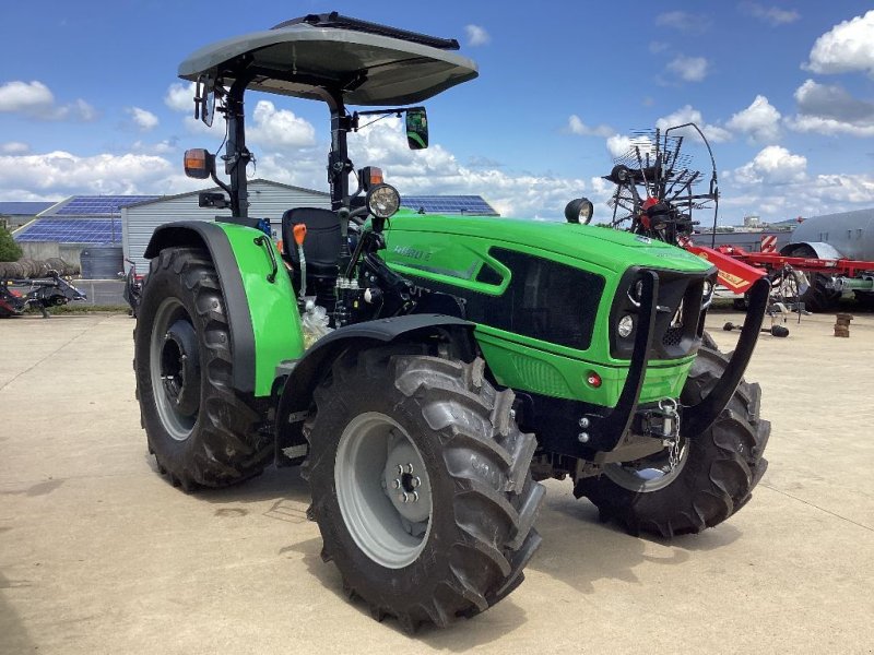 Traktor от тип Deutz-Fahr 4080 E, Gebrauchtmaschine в AUMONT AUBRAC