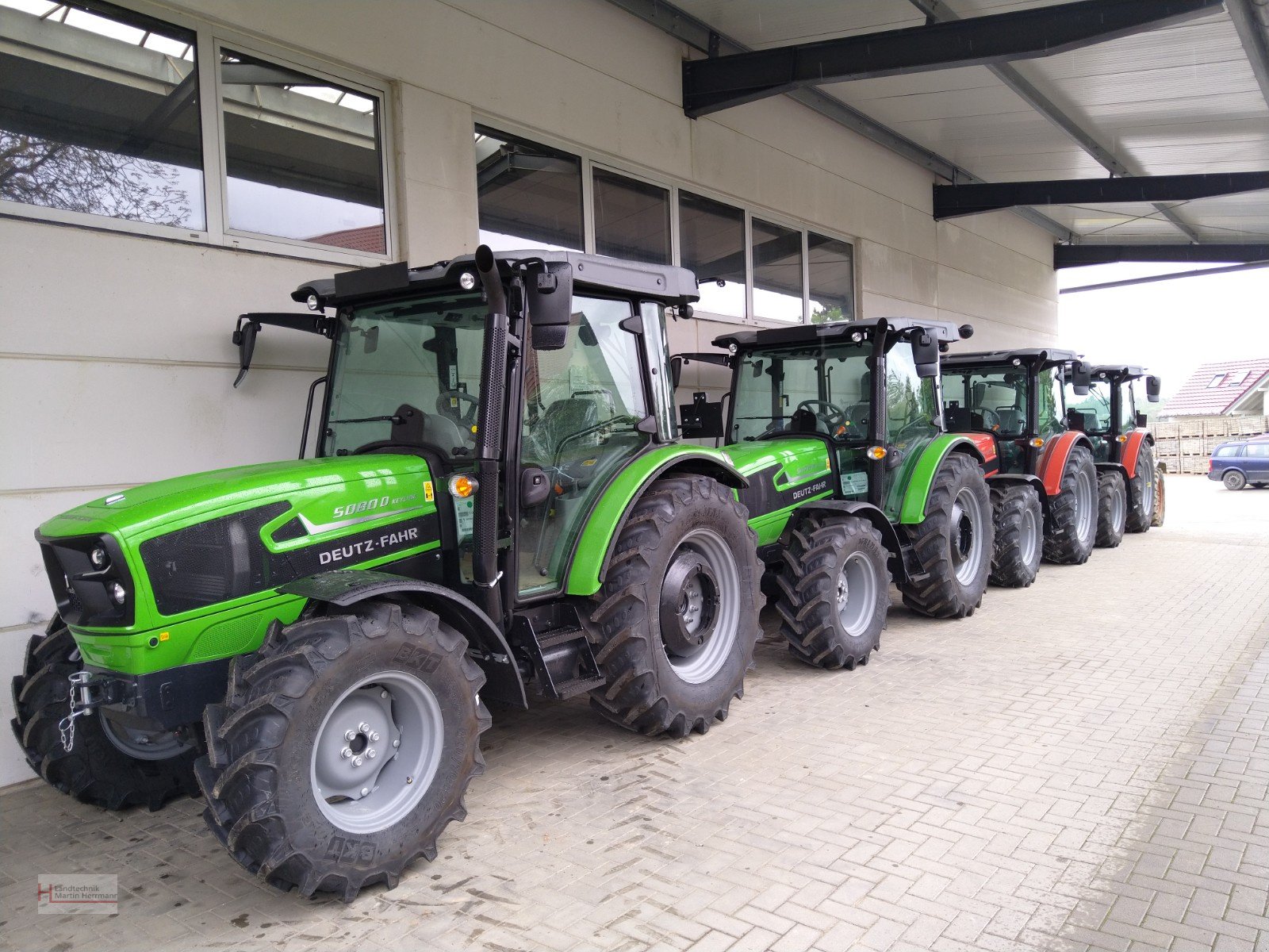 Traktor des Typs Deutz-Fahr 5070 D Keyline, 5080 D Keyline, FZW, FKH, Neumaschine in Steinfeld (Bild 2)