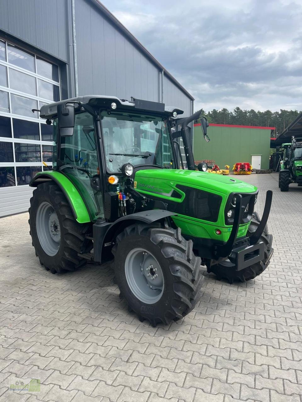 Traktor tipa Deutz-Fahr 5070 D Keyline, Neumaschine u Wernberg-Köblitz (Slika 1)