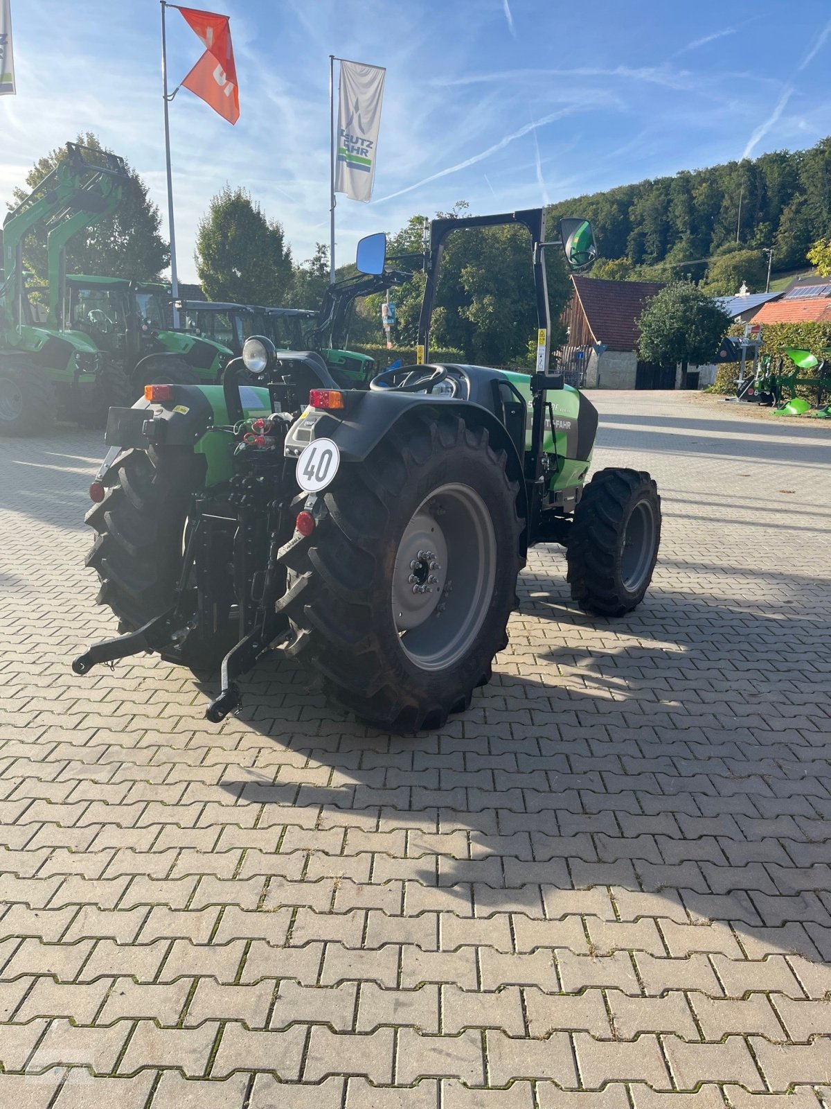 Traktor του τύπου Deutz-Fahr 5070 DF Keyline, Neumaschine σε Treuchtlingen (Φωτογραφία 4)