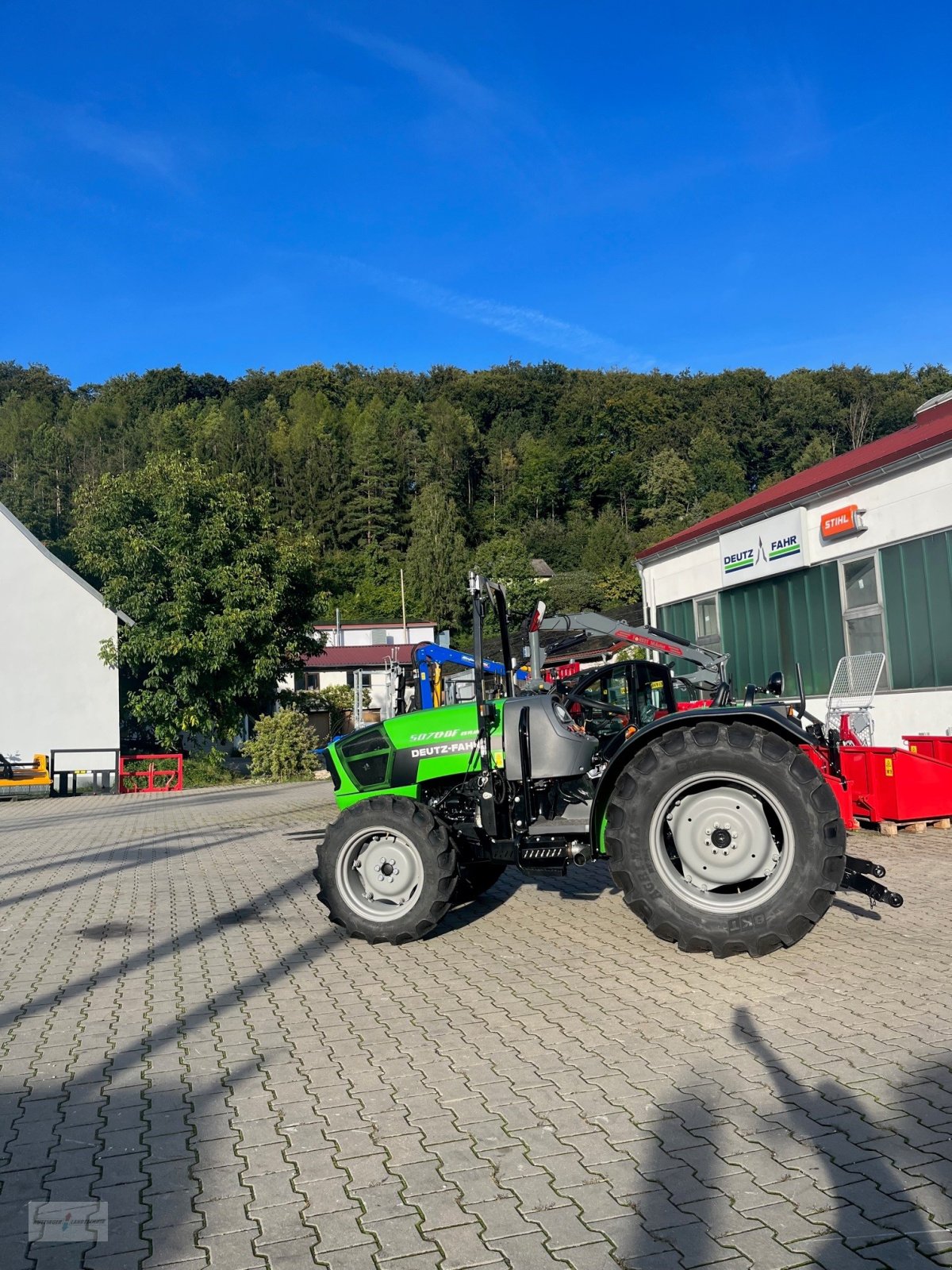 Traktor του τύπου Deutz-Fahr 5070 DF Keyline, Neumaschine σε Treuchtlingen (Φωτογραφία 6)