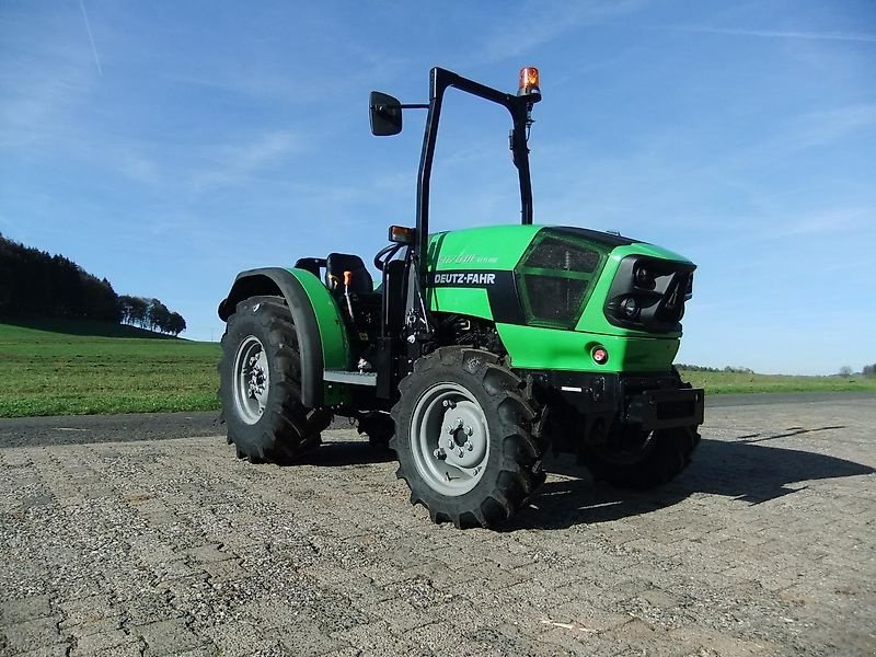 Traktor of the type Deutz-Fahr 5070 DF Keyline, Neumaschine in Steinau  (Picture 1)