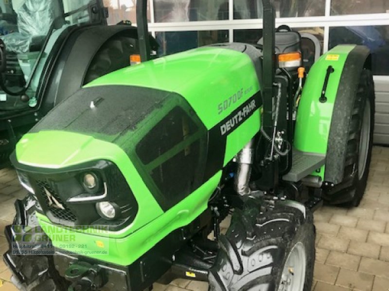 Traktor tipa Deutz-Fahr 5070DF, Neumaschine u Hiltpoltstein (Slika 1)