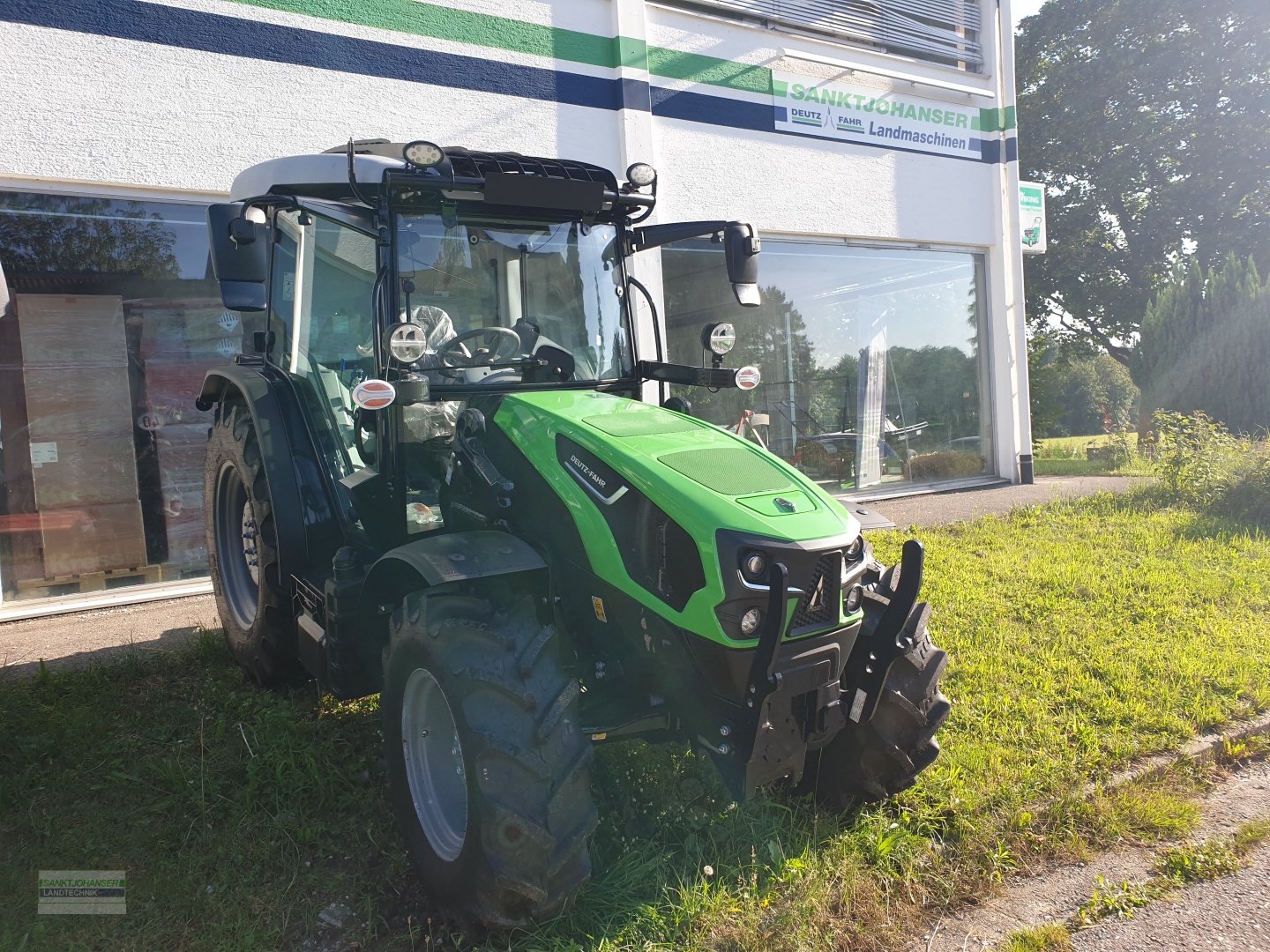 Traktor от тип Deutz-Fahr 5075 D GS -mit Frontladerkonsolen-Aktion ERNTESCHLUSSVERKAUF-, Neumaschine в Diessen (Снимка 3)