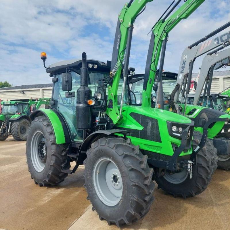 Traktor del tipo Deutz-Fahr 5075 D KLINE, Gebrauchtmaschine en ST FLOUR (Imagen 1)