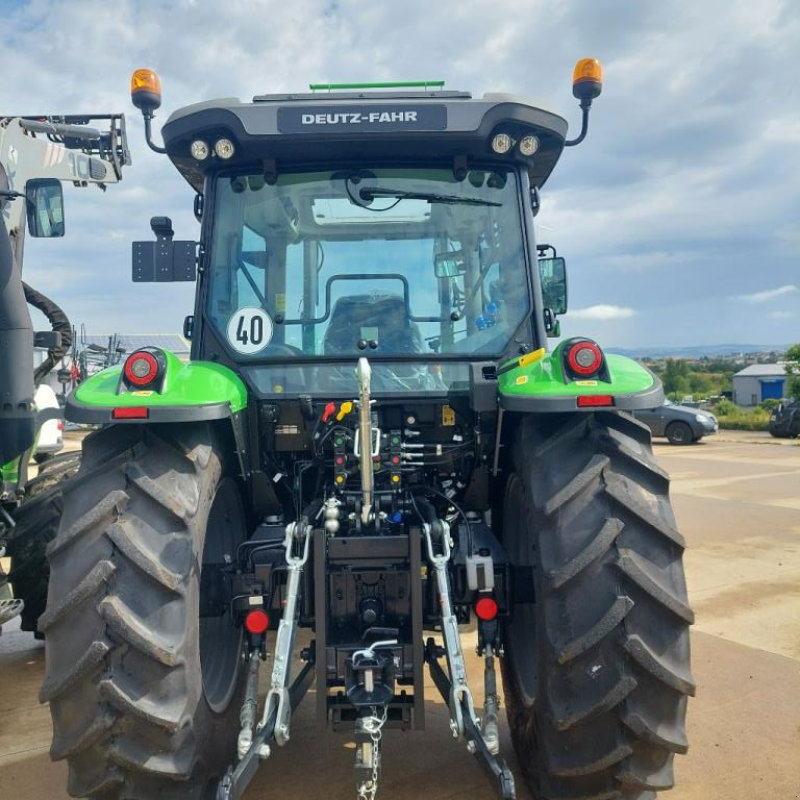 Traktor des Typs Deutz-Fahr 5075 D KLINE, Gebrauchtmaschine in ST FLOUR (Bild 2)