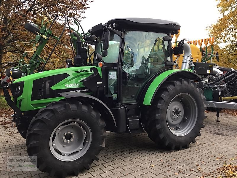 Traktor of the type Deutz-Fahr 5075 Keyline GS, Neumaschine in Bodenkirchen