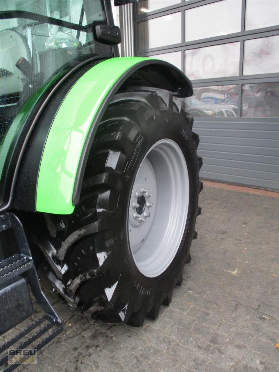 Traktor of the type Deutz-Fahr 5075 Keyline LS, Neumaschine in Cham (Picture 7)