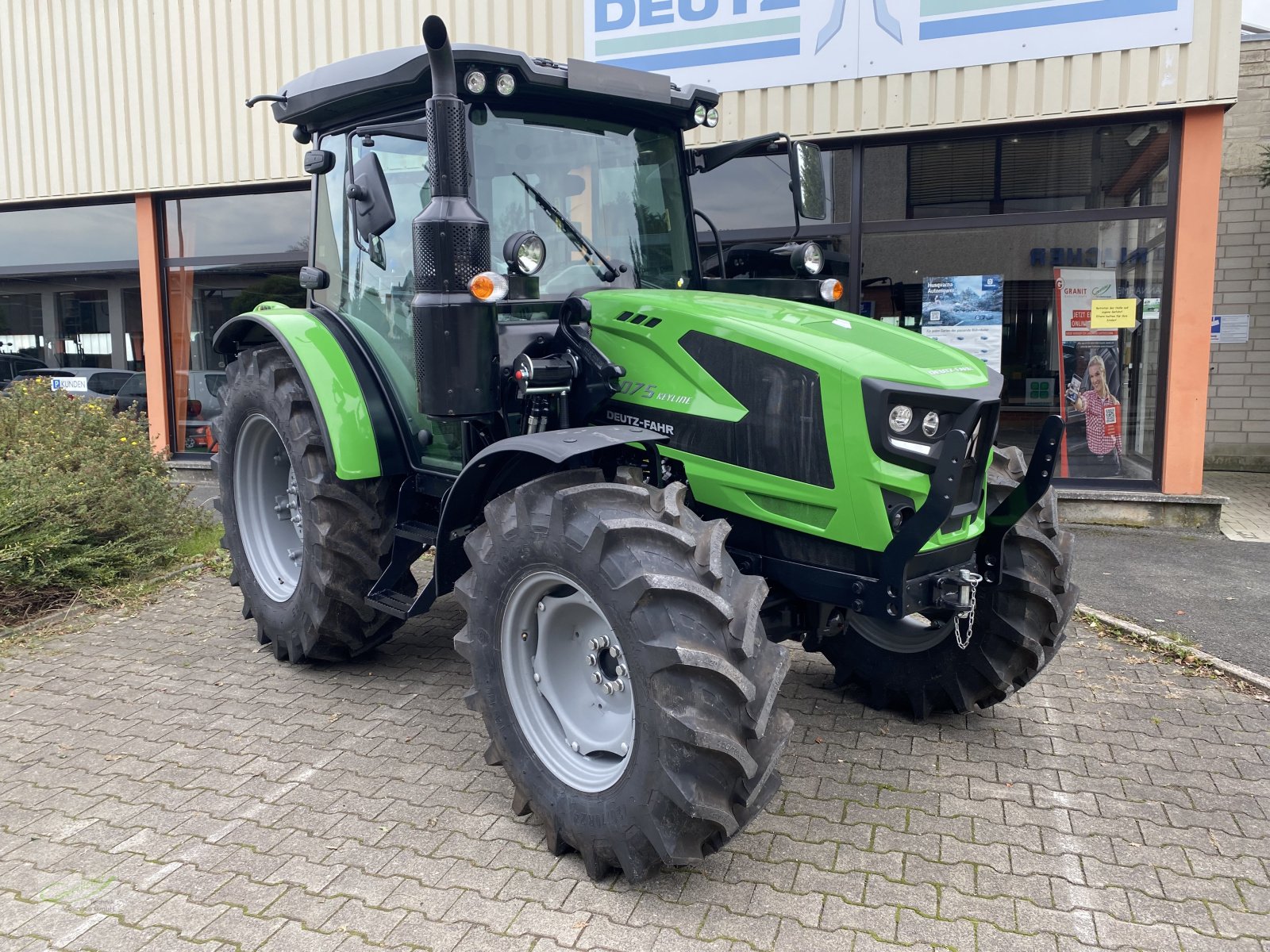 Traktor of the type Deutz-Fahr 5075 KEYLINE MODELEINFÜHRUNGSPRÄMIE SICHERN OHNE ADBLUE, Neumaschine in Neustadt (Picture 1)