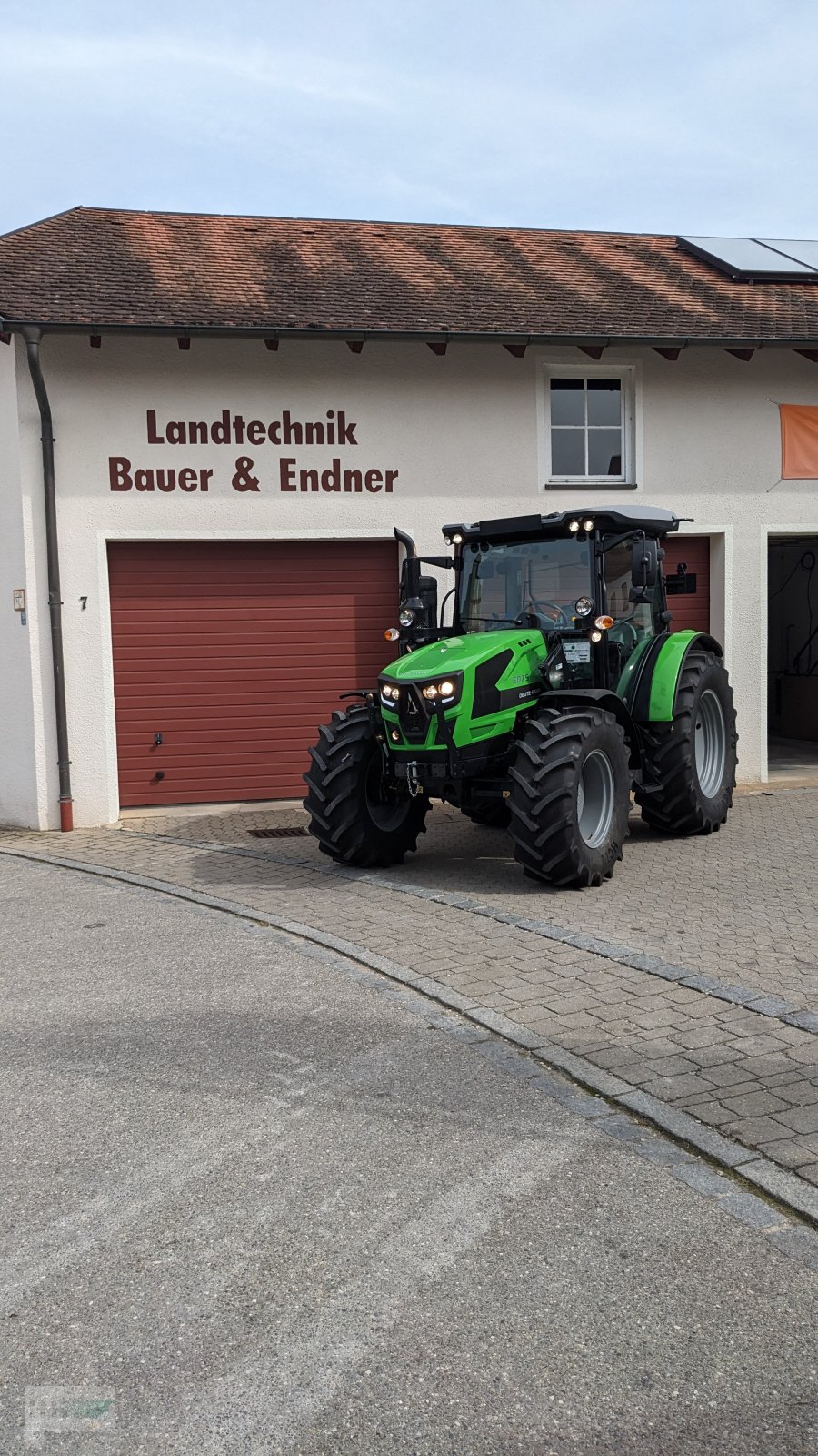 Traktor des Typs Deutz-Fahr 5075 Keyline, Neumaschine in Abenberg (Bild 2)