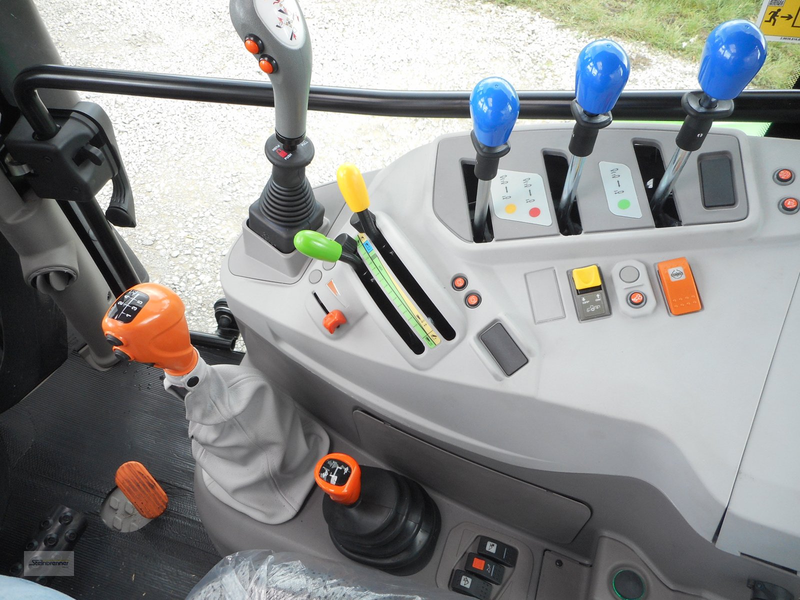 Traktor tip Deutz-Fahr 5075 Keyline, Neumaschine in Wörnitz (Poză 10)