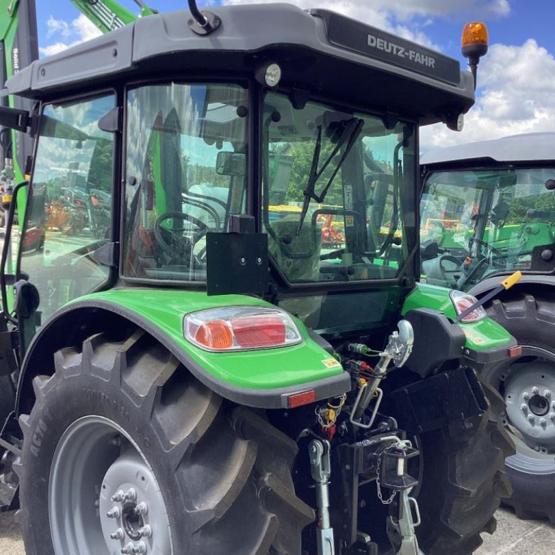 Traktor Türe ait Deutz-Fahr 5080 D GS, Gebrauchtmaschine içinde AUMONT AUBRAC (resim 3)