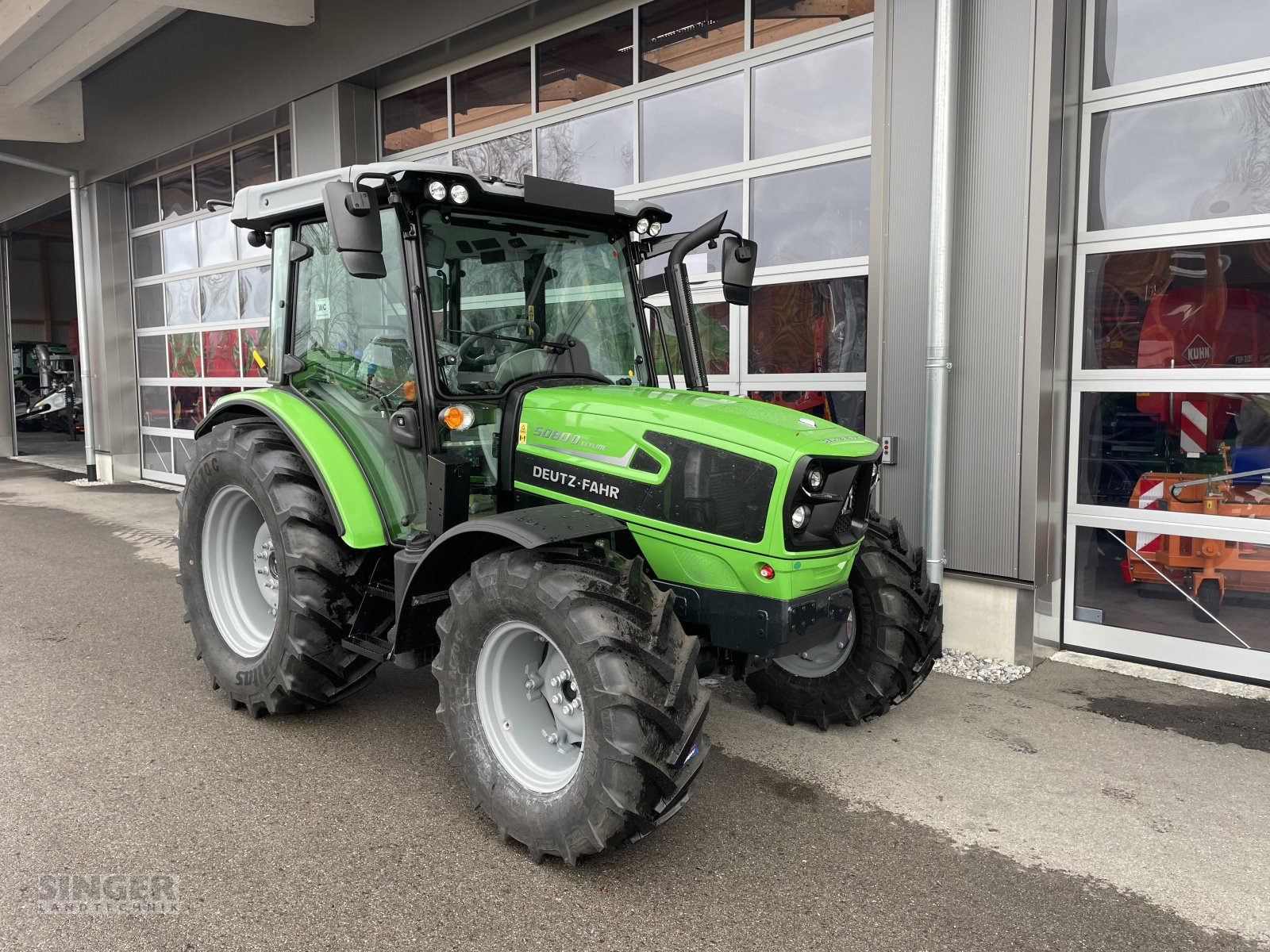 Traktor du type Deutz-Fahr 5080 D Keyline GS mit Lastschaltung, Neumaschine en Ebenhofen (Photo 1)