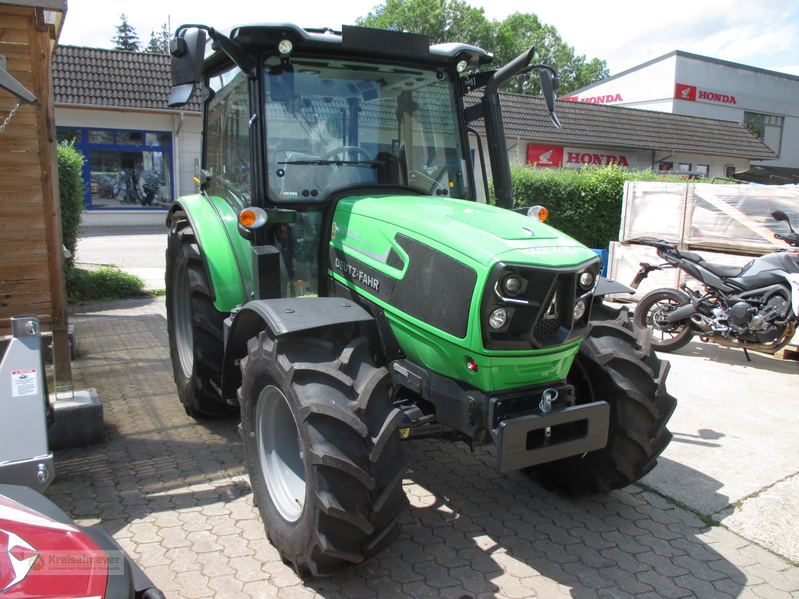 Traktor tipa Deutz-Fahr 5080 D Keyline GS Var.B, Neumaschine u Feuchtwangen (Slika 2)