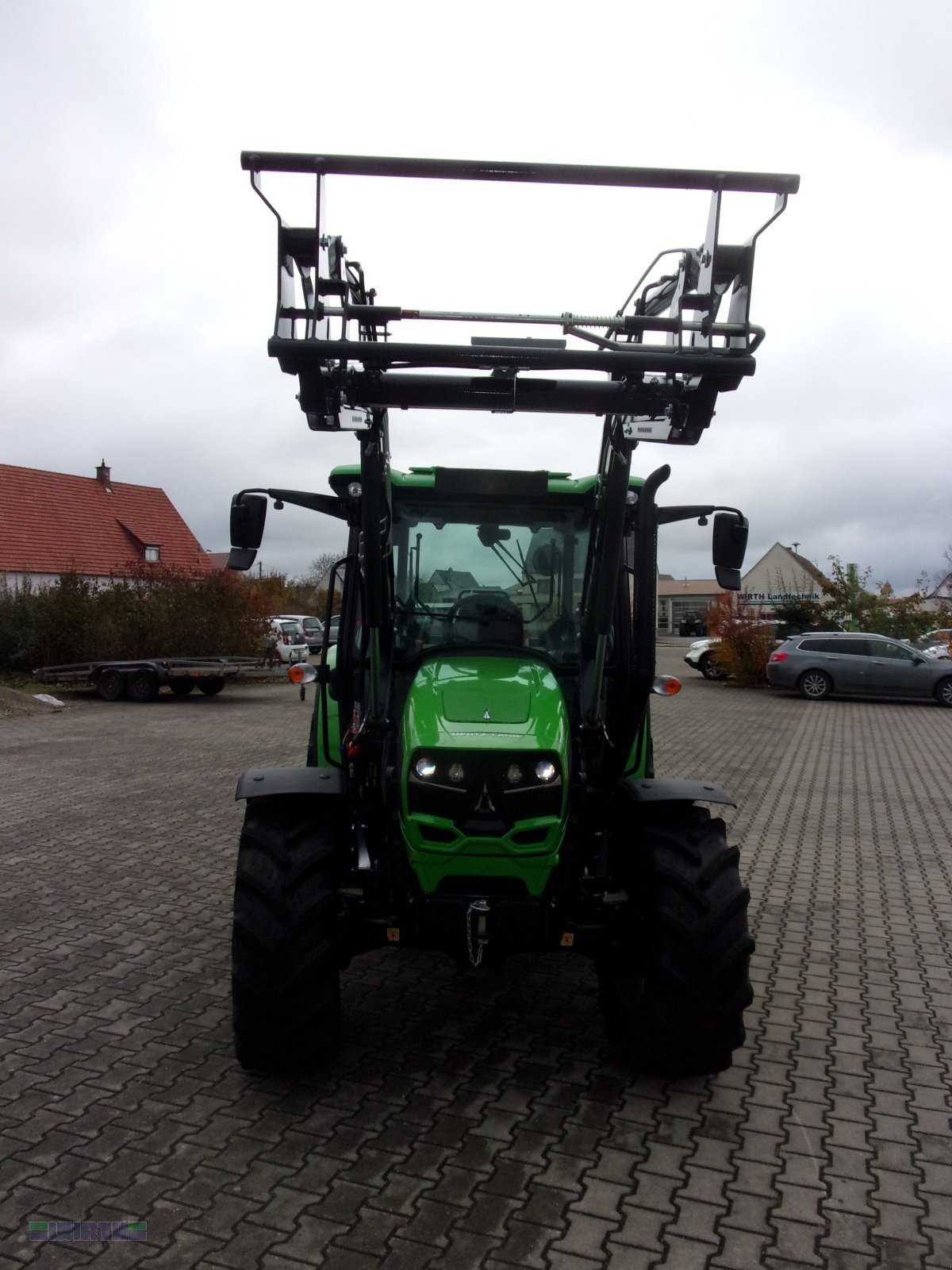 Traktor des Typs Deutz-Fahr 5080 D KEYLINE mit Stoll 35-18 Frontlader, Neumaschine in Buchdorf (Bild 9)