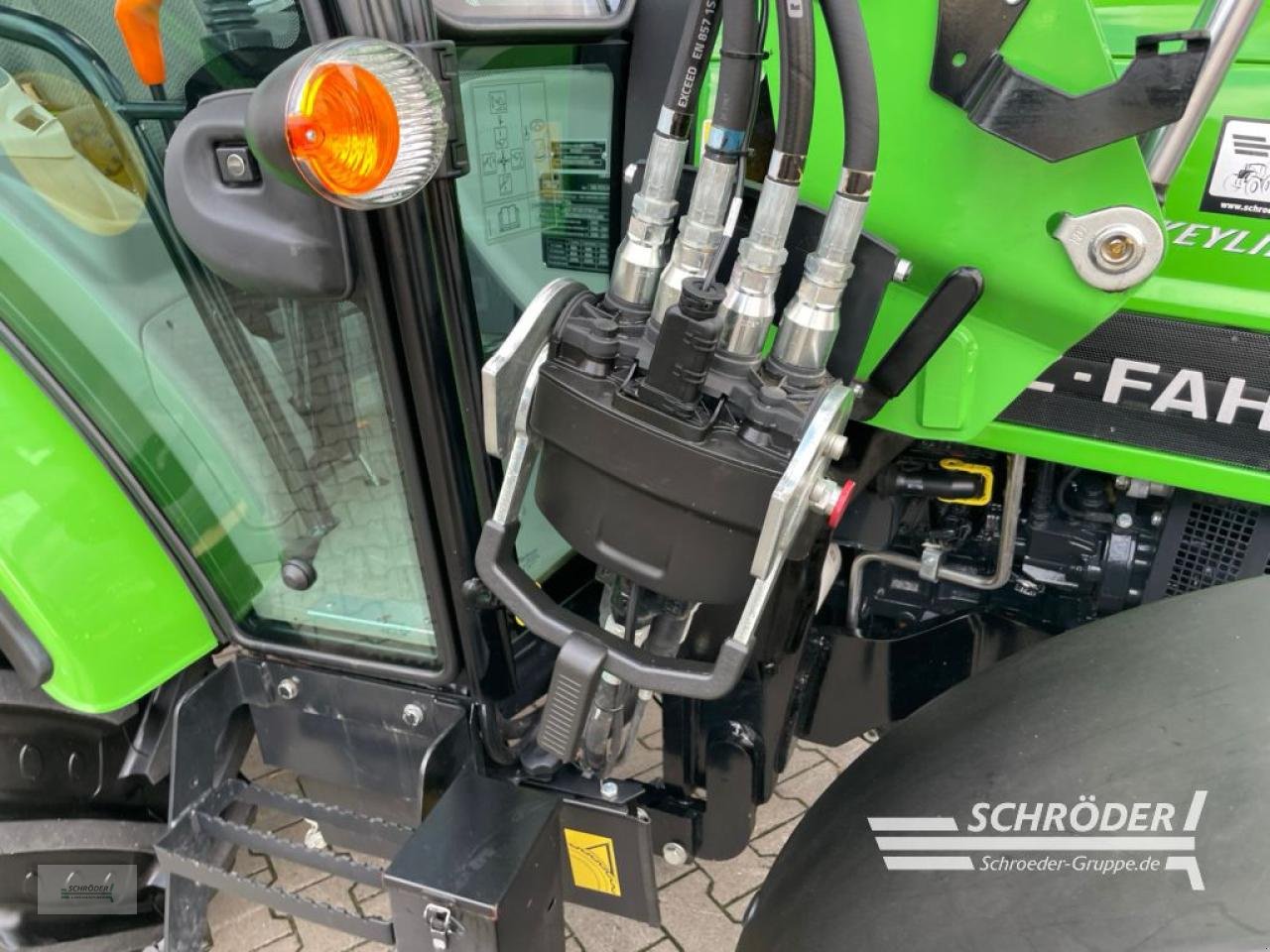 Traktor a típus Deutz-Fahr 5080 D KEYLINE (VARIANTE B), Gebrauchtmaschine ekkor: Wildeshausen (Kép 21)