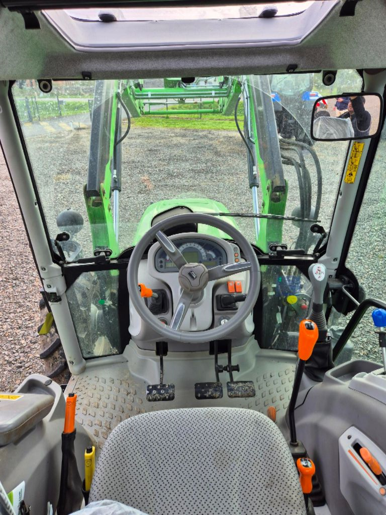 Traktor van het type Deutz-Fahr 5080 D KEYLINE, Gebrauchtmaschine in MORHANGE (Foto 4)