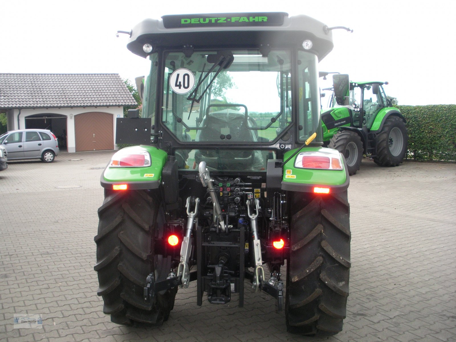 Traktor van het type Deutz-Fahr 5080 D KEYLINE, Neumaschine in Bronnen (Foto 4)