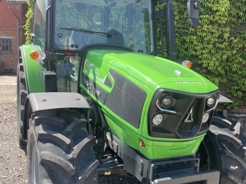 Traktor of the type Deutz-Fahr 5080 D KEYLINE, Neumaschine in Ochsenhausen (Picture 1)