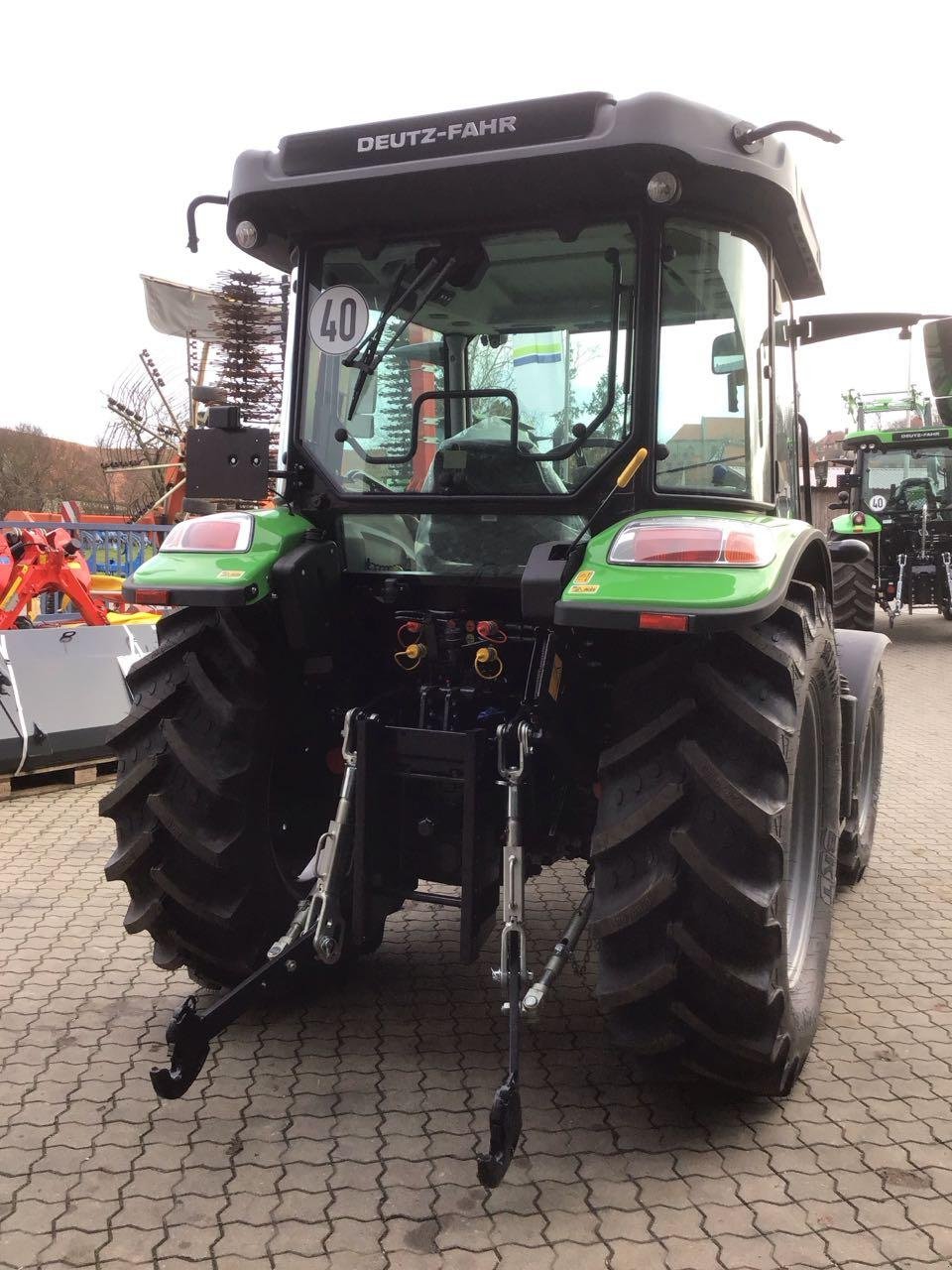 Traktor van het type Deutz-Fahr 5080 D Keyline, Neumaschine in Burgbernheim (Foto 9)