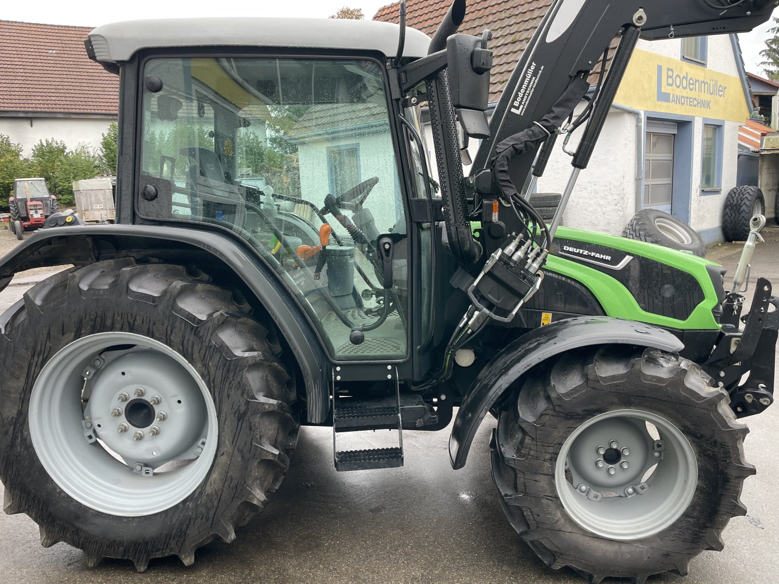 Traktor от тип Deutz-Fahr 5080 D, Gebrauchtmaschine в Ochsenhausen (Снимка 8)