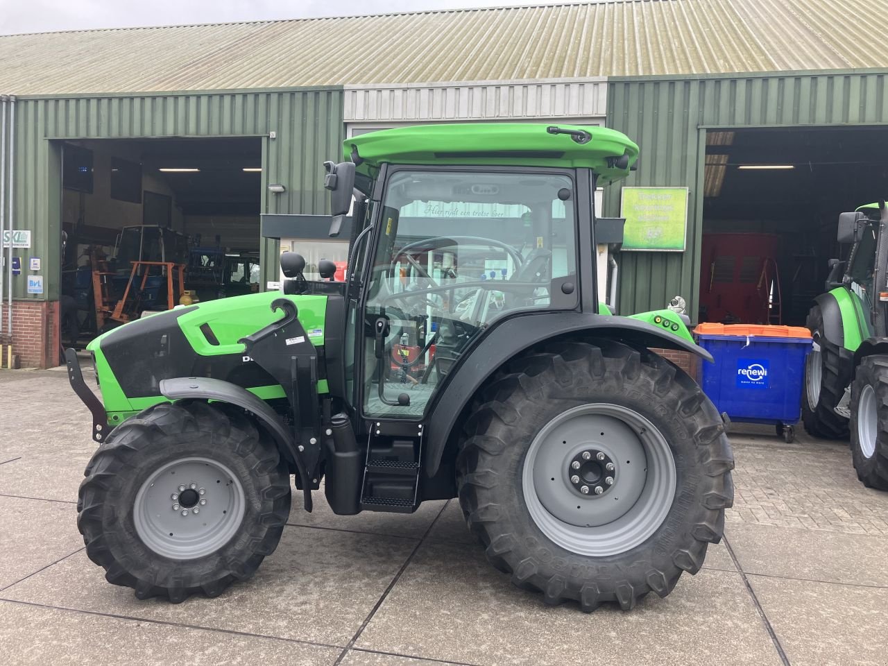 Traktor of the type Deutz-Fahr 5080 G GS, Gebrauchtmaschine in Kockengen (Picture 3)