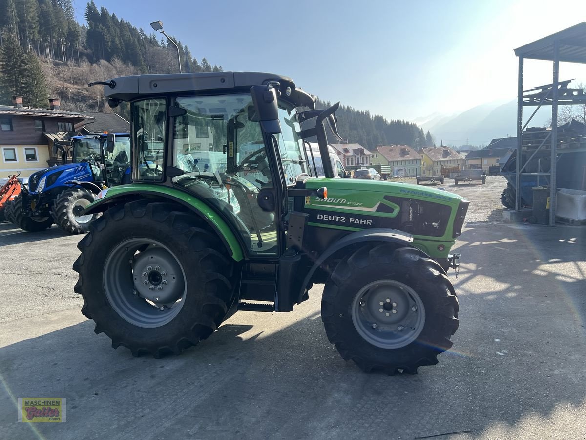 Traktor des Typs Deutz-Fahr 5080D Keyline PREMIUM mit Powershuttle, Neumaschine in Kötschach (Bild 4)