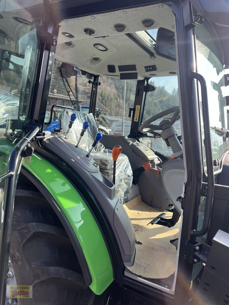 Traktor des Typs Deutz-Fahr 5080D Keyline PREMIUM mit Powershuttle, Neumaschine in Kötschach (Bild 18)