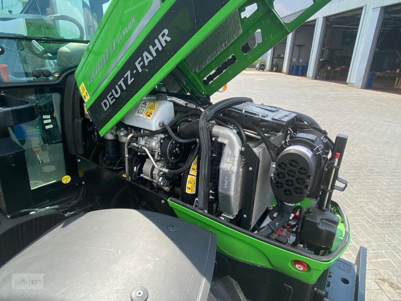 Traktor typu Deutz-Fahr 5080D Keyline, Neumaschine v Eslohe–Bremke (Obrázek 8)