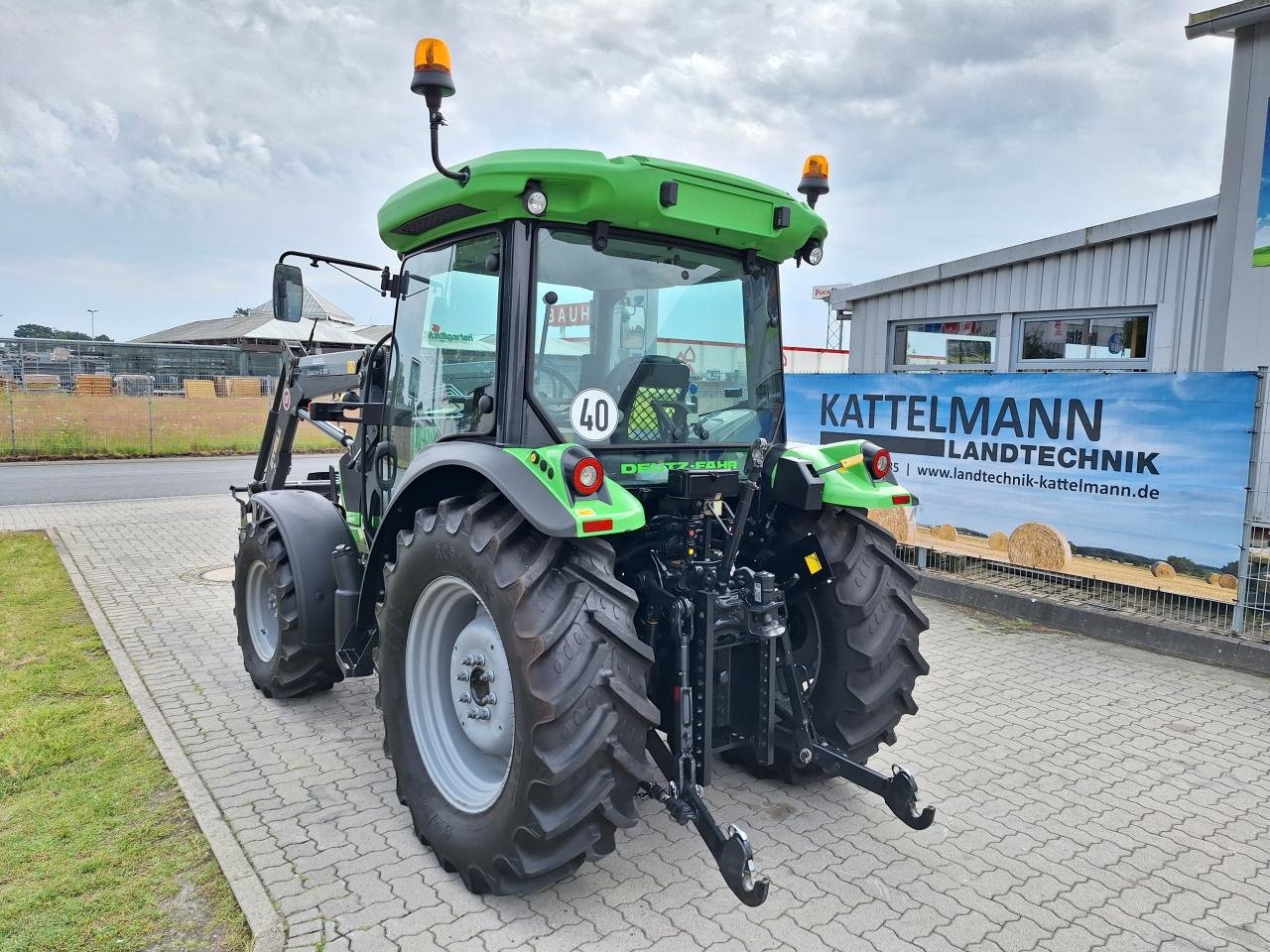 Traktor des Typs Deutz-Fahr 5080G, Gebrauchtmaschine in Stuhr (Bild 4)