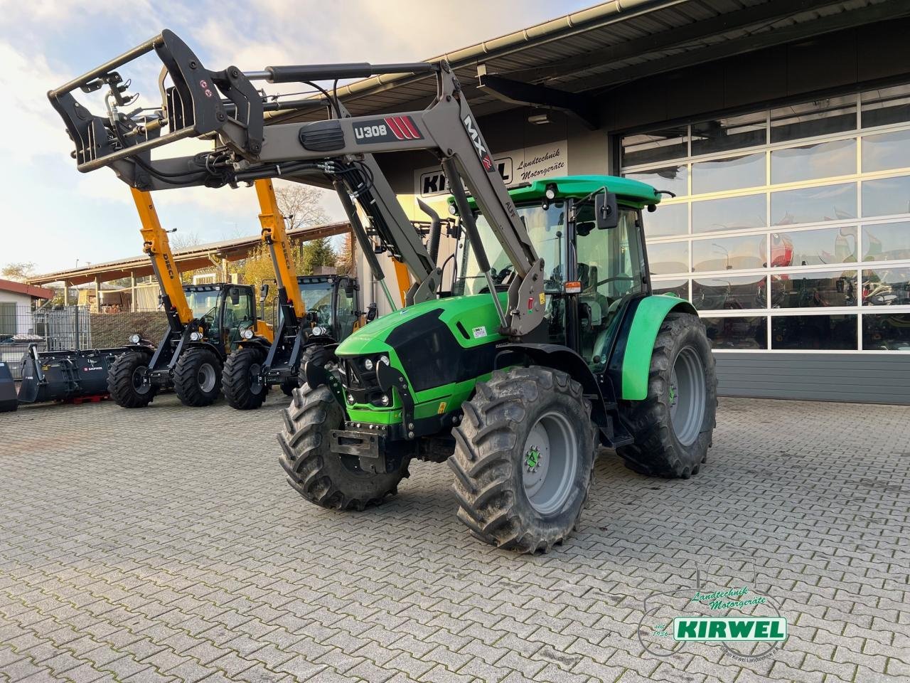 Traktor des Typs Deutz-Fahr 5090 4G, Gebrauchtmaschine in Blankenheim (Bild 2)