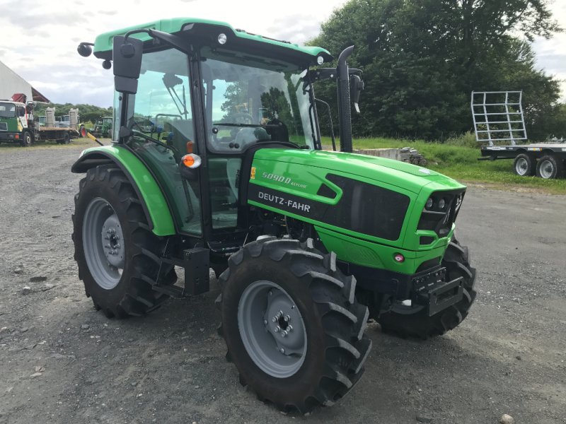 Traktor van het type Deutz-Fahr 5090 D KEYLINE . DESTOCKAGE, Gebrauchtmaschine in UZERCHE (Foto 1)