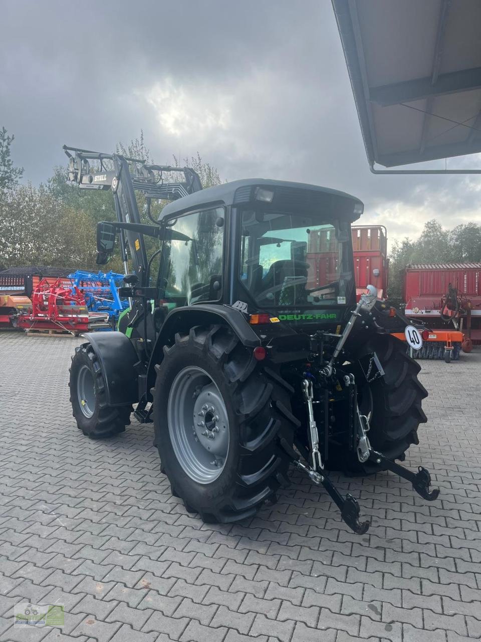 Traktor of the type Deutz-Fahr 5090.4 D Ecoline, Gebrauchtmaschine in Wernberg-Köblitz (Picture 3)