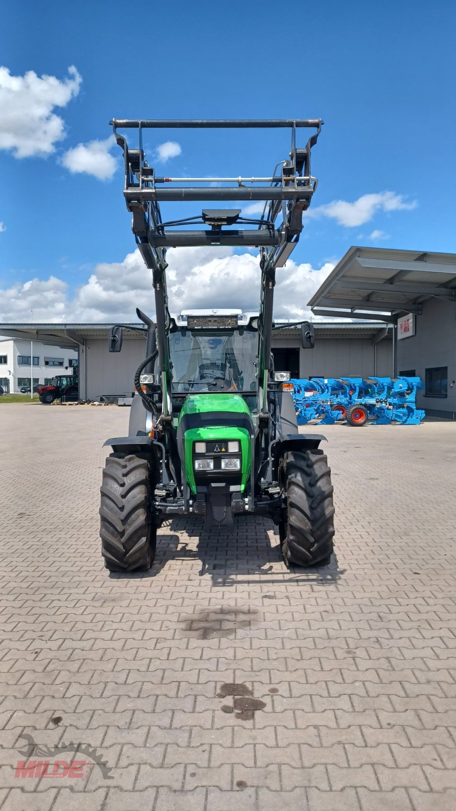 Traktor типа Deutz-Fahr 5090.4 D GS, Gebrauchtmaschine в Creußen (Фотография 5)