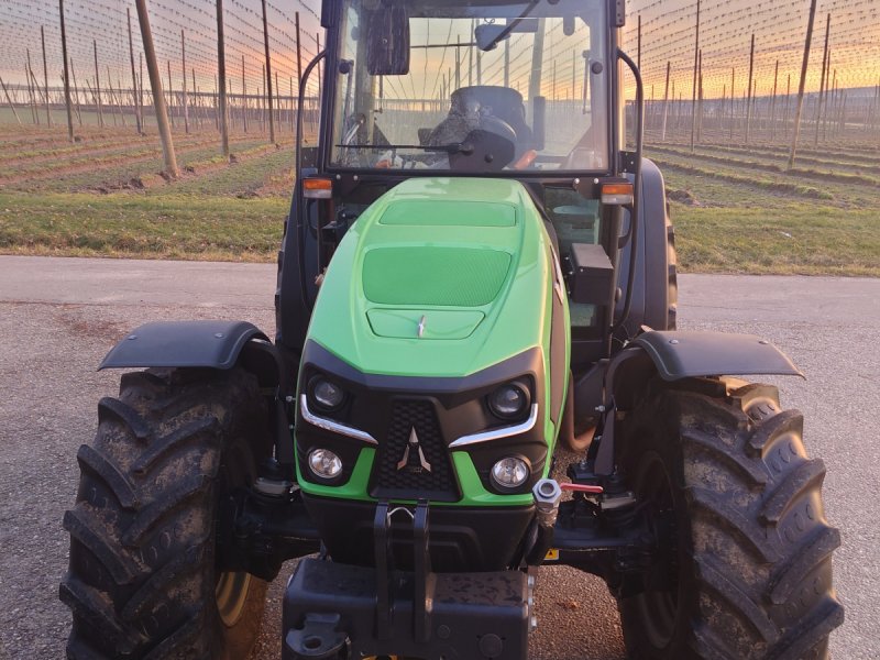 Traktor des Typs Deutz-Fahr 5090.4 D, Gebrauchtmaschine in Elsendorf (Bild 1)