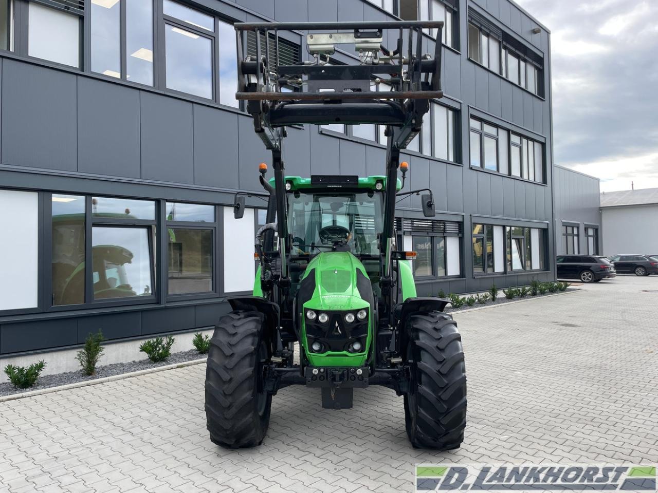 Traktor typu Deutz-Fahr 5090.4 G MD GS, Gebrauchtmaschine w Friesoythe / Thüle (Zdjęcie 2)