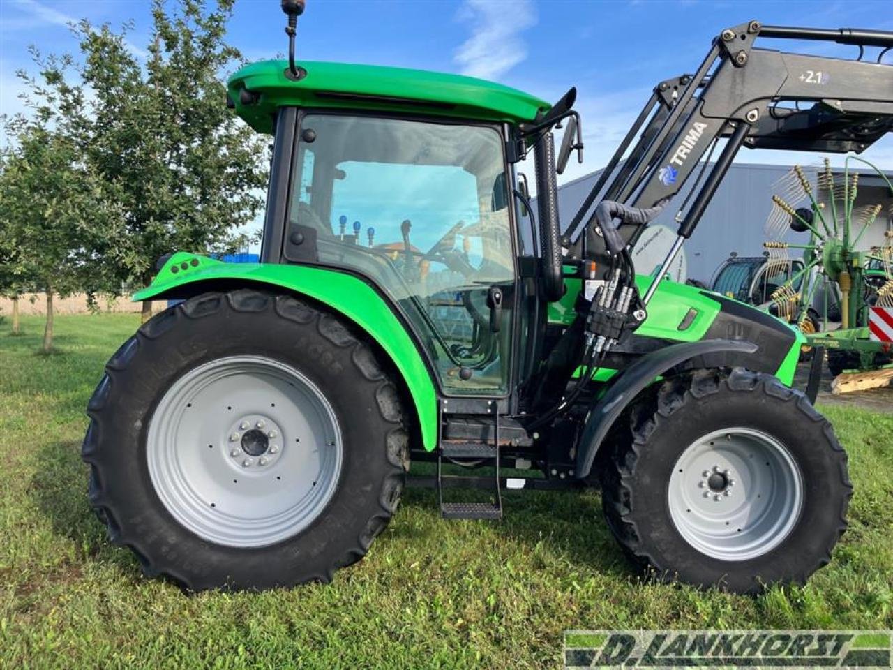 Traktor типа Deutz-Fahr 5090.4 G MD GS, Gebrauchtmaschine в Friesoythe / Thüle (Фотография 4)