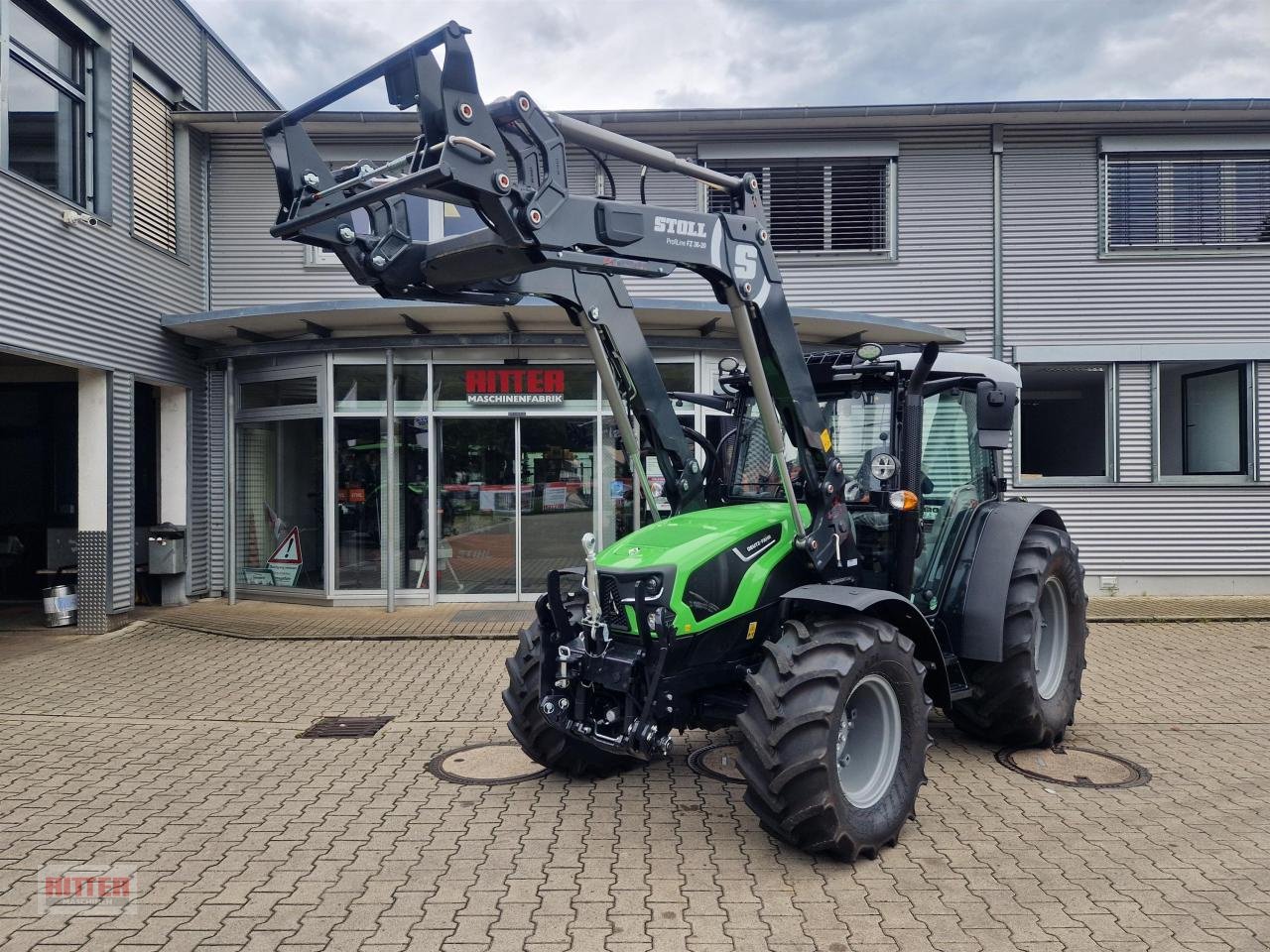 Traktor of the type Deutz-Fahr 5095 D GS STAGE V [MY2024], Neumaschine in Zell a. H. (Picture 1)