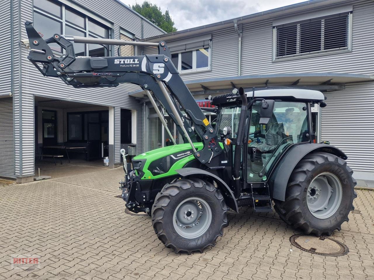 Traktor of the type Deutz-Fahr 5095 D GS STAGE V [MY2024], Neumaschine in Zell a. H. (Picture 2)