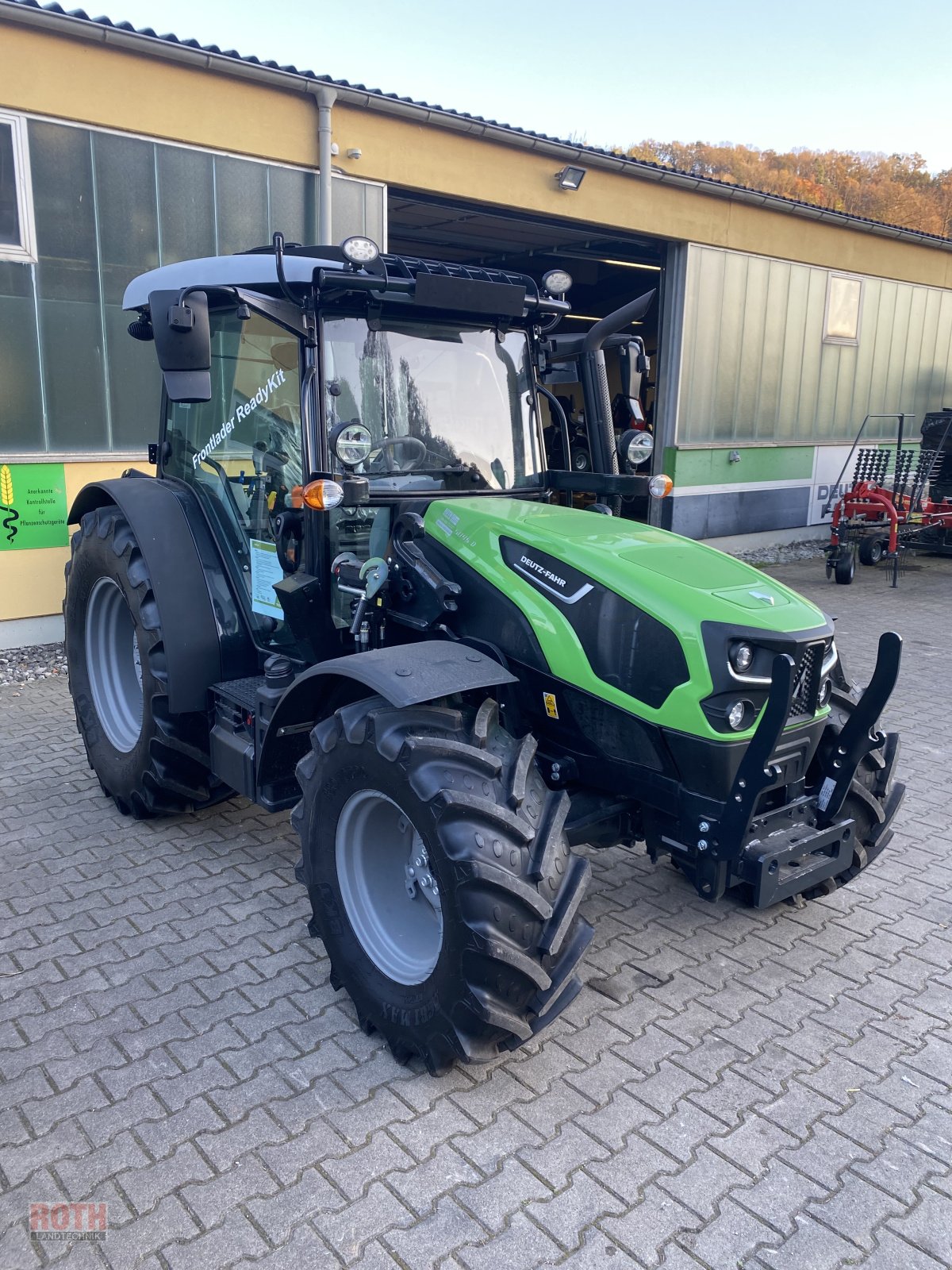 Traktor van het type Deutz-Fahr 5095 D GS, Neumaschine in Untermünkheim (Foto 2)