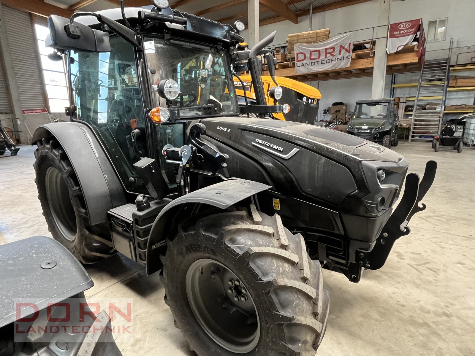 Traktor του τύπου Deutz-Fahr 5095 D/GS, Neumaschine σε Bruckberg (Φωτογραφία 2)