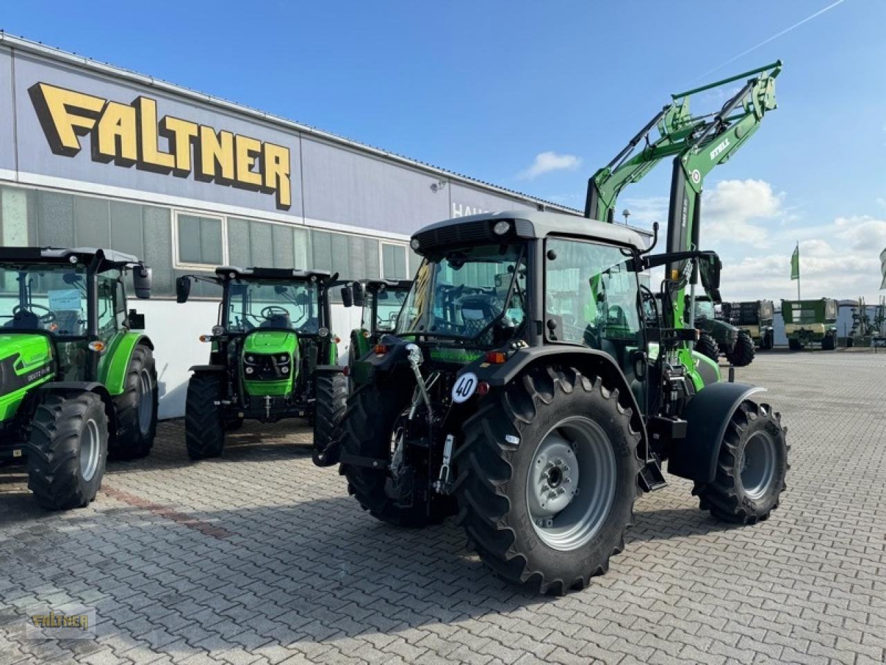 Traktor tipa Deutz-Fahr 5095 D, Neumaschine u Büchlberg (Slika 3)