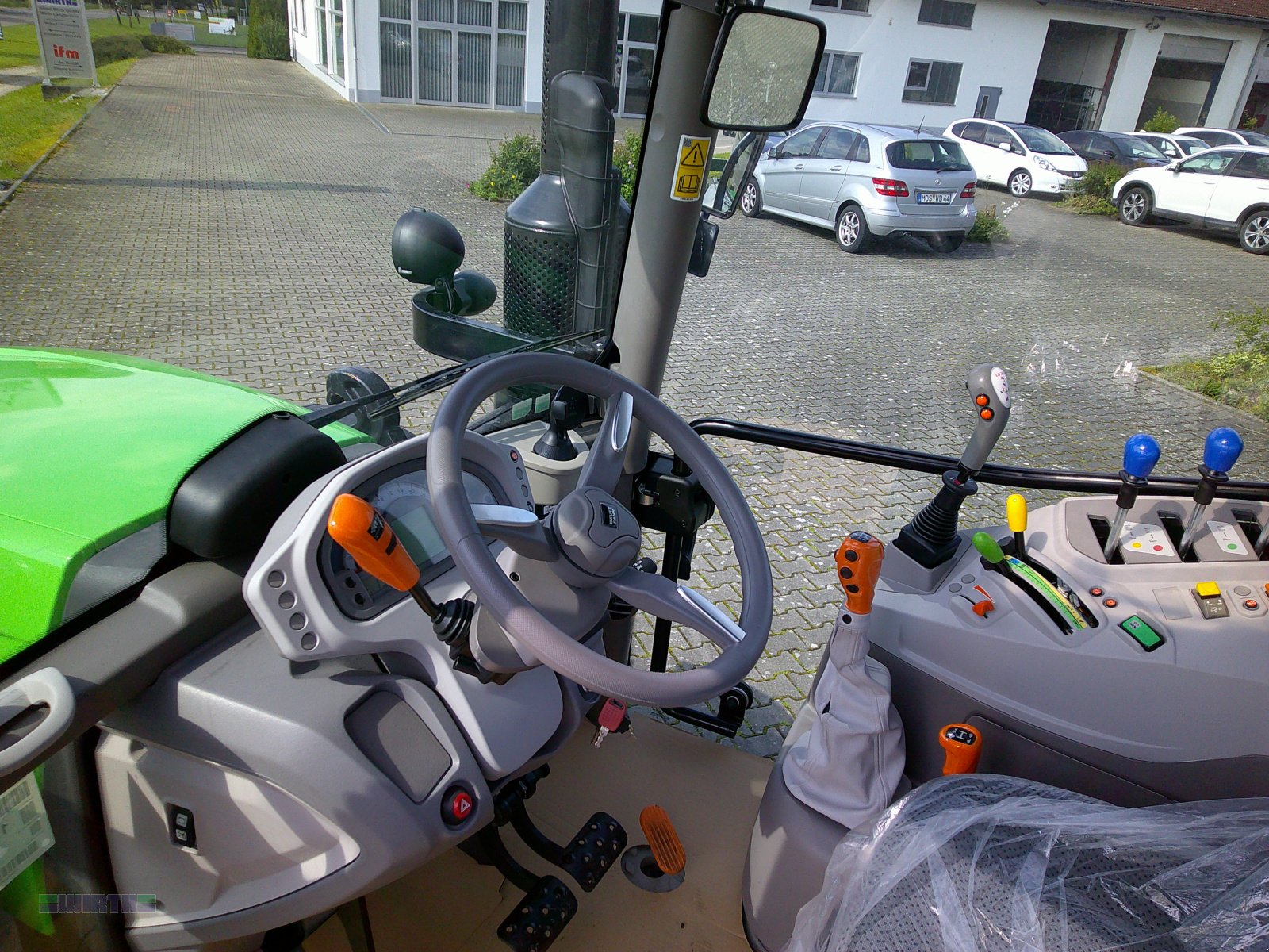 Traktor του τύπου Deutz-Fahr 5095 GS KEYLINE, 4 Zylinder, 4 Liter, Komfortkabine mit Beifahrersitz, Neumaschine σε Buchdorf (Φωτογραφία 12)