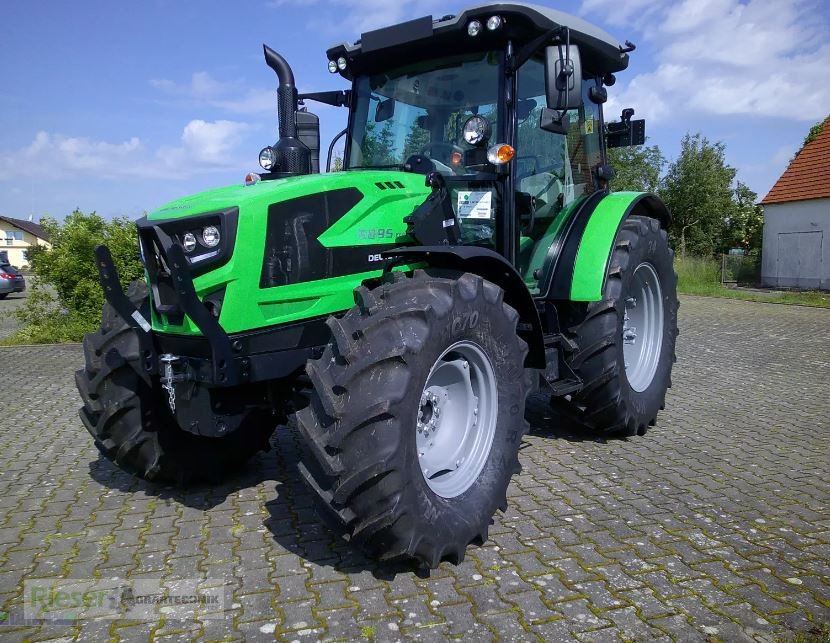 Traktor typu Deutz-Fahr 5095 GS KEYLINE, 4 Zylinder, Komfortkabine mit Beifahrersitz, Neumaschine v Nördlingen (Obrázok 1)